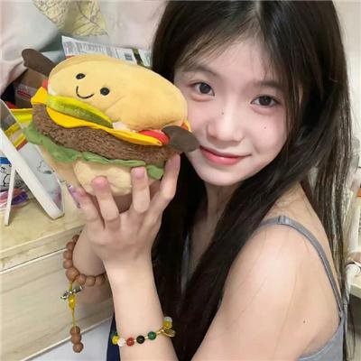 尤莉亚老师的红线